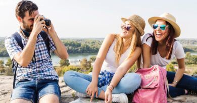 La inteligencia artificial está cambiando la atención al cliente en el turismo, optimizando tiempos de respuesta y personalizando la experiencia del viajero, con avances que permiten gestionar consultas y extensos procesos en solo un minuto.
