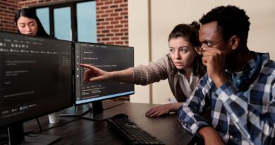 La Inteligencia Artificial Generativa (GenAI) transformará el ciclo de vida del desarrollo de software en los próximos 1 a 3 años. Un nuevo informe de Globant y MIT revela el impacto y las oportunidades clave en este sector de la tecnología.