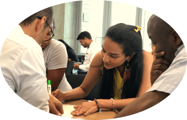 La Fundaci&oacute;n WWB Colombia lanza su convocatoria 2025 para proyectos de investigaci&oacute;n sobre g&eacute;nero, salud y emprendimiento en el Pac&iacute;fico colombiano. Las postulaciones estar&aacute;n abiertas hasta el 3 de junio.