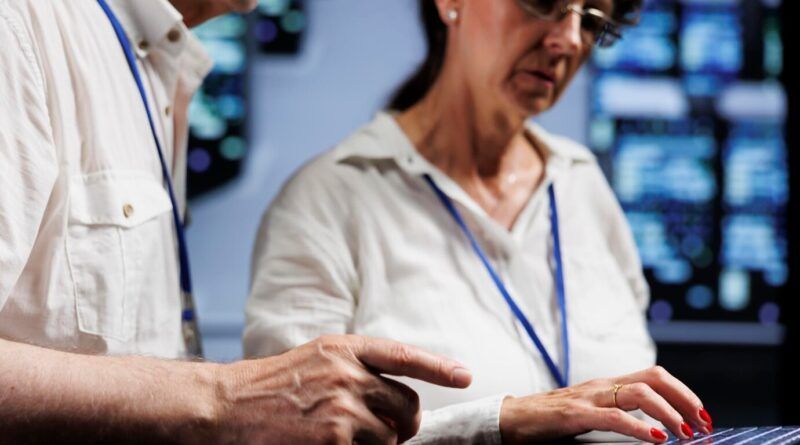 Akamai presenta la Guía de los Defensores 2025, una publicación dirigida a CISO que proporciona información vital para mejorar las defensas de ciberseguridad y anticiparse a las amenazas en un entorno digital en constante evolución.