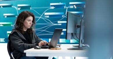 Con base en las experiencias de 2024, en este 2025 las empresas enfrentarán grandes retos relacionados con la madurez tecnológica y la innovación responsable. Expertos analizan y proponen cómo abordar estos desafíos clave para una transformación digital exitosa.